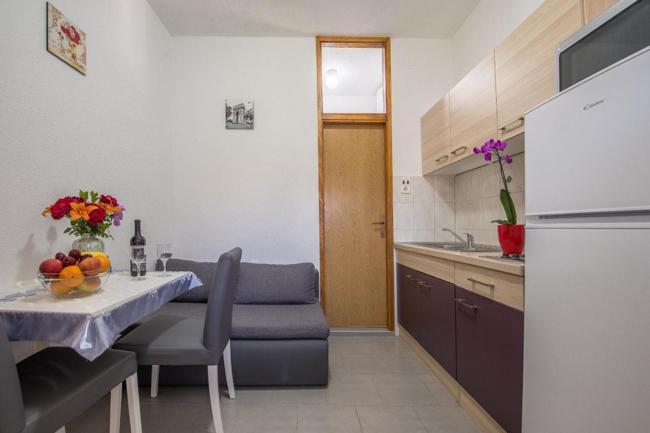 Apartmani Mlinar9 #2 Gornji Karin Eksteriør bilde